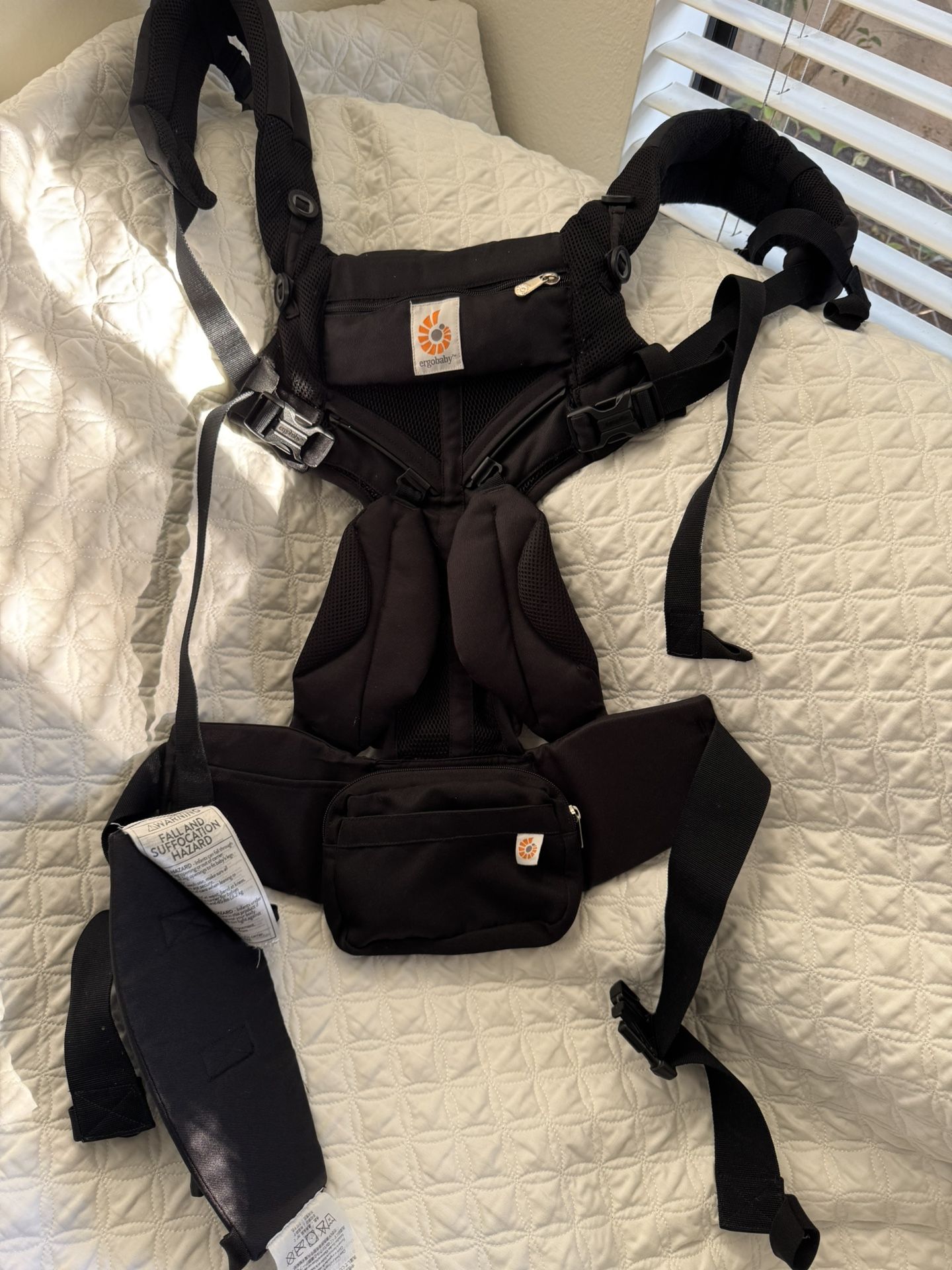 Ergobaby Omni 360