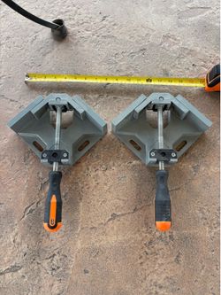 Two corner Clamps