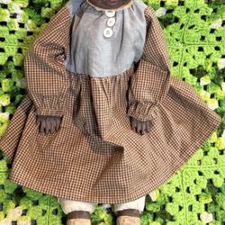 Maynard Arnett 's Country Store Sunflower African American Folk Art Doll Signed
