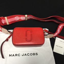 Marc Jacobs Snapshot Crossbody Bag Sandcastle Red Multi