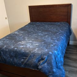 Double Size Bed 