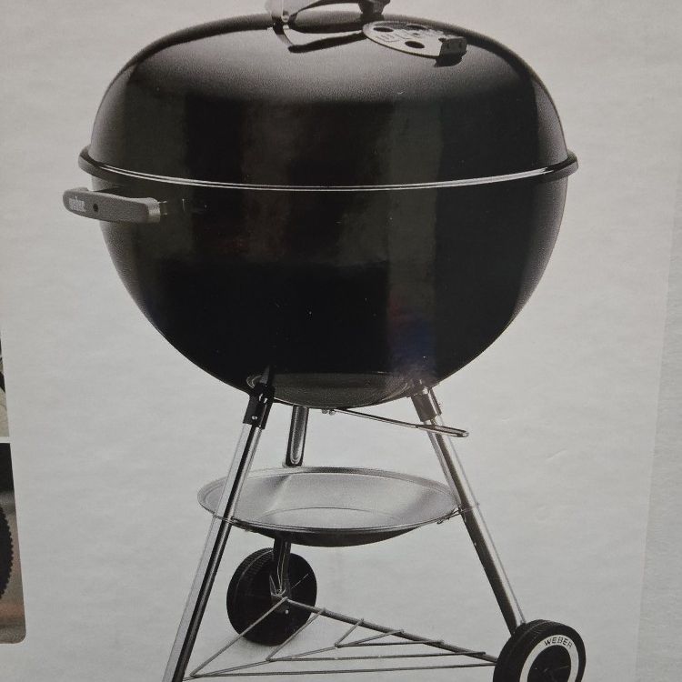 Charcoal Grill 22 Inches 