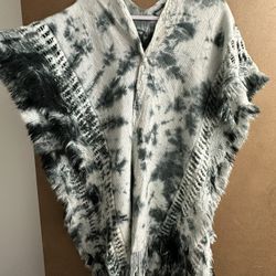 Vintage Women’s Poncho 