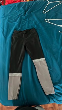 Women Nike leggings