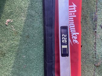 4’ Milwaukee Digital Level
