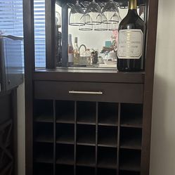 Solid Wood Wine Rack/hutch