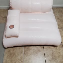 Chair Pool