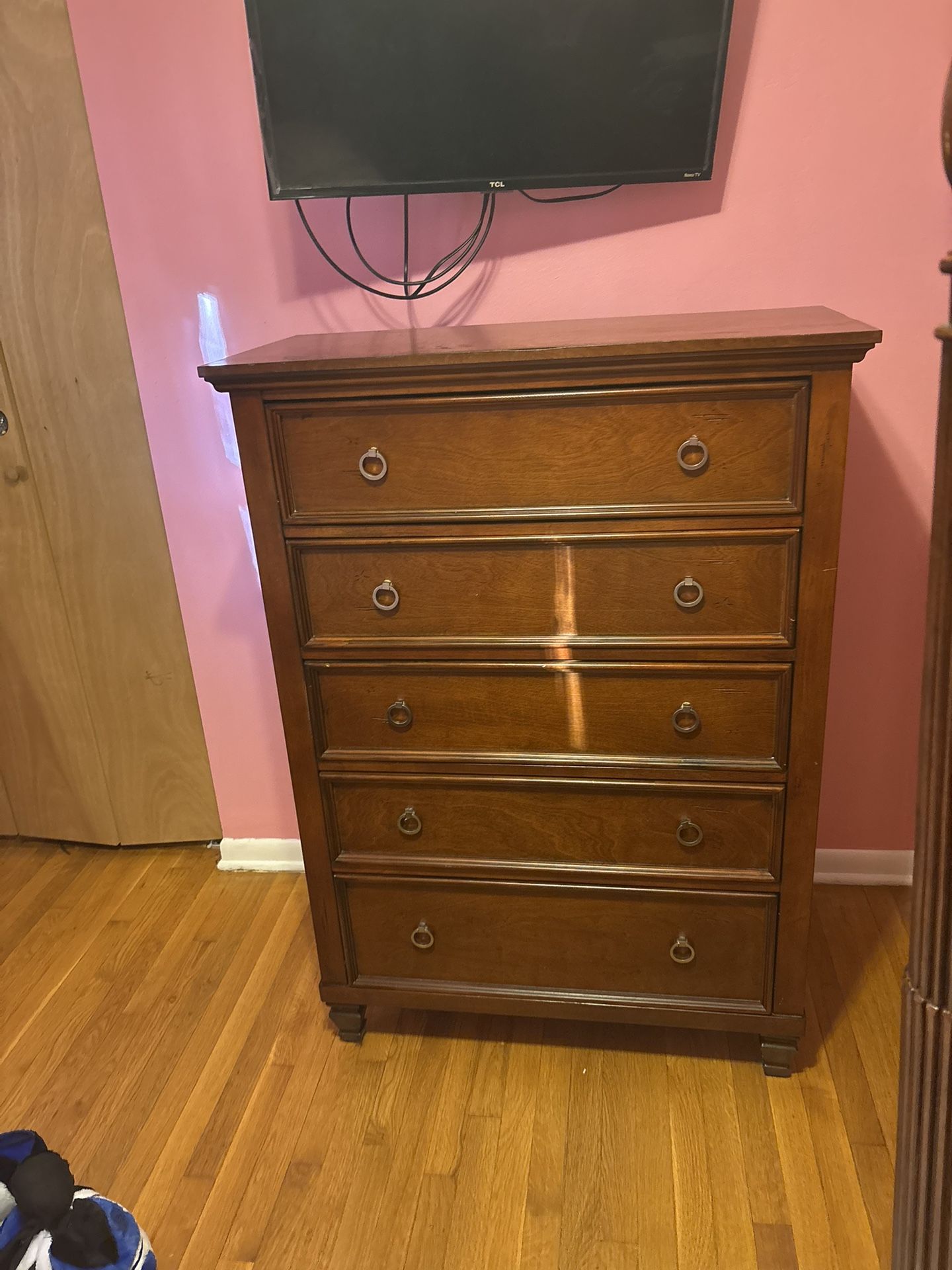 Chest Dresser