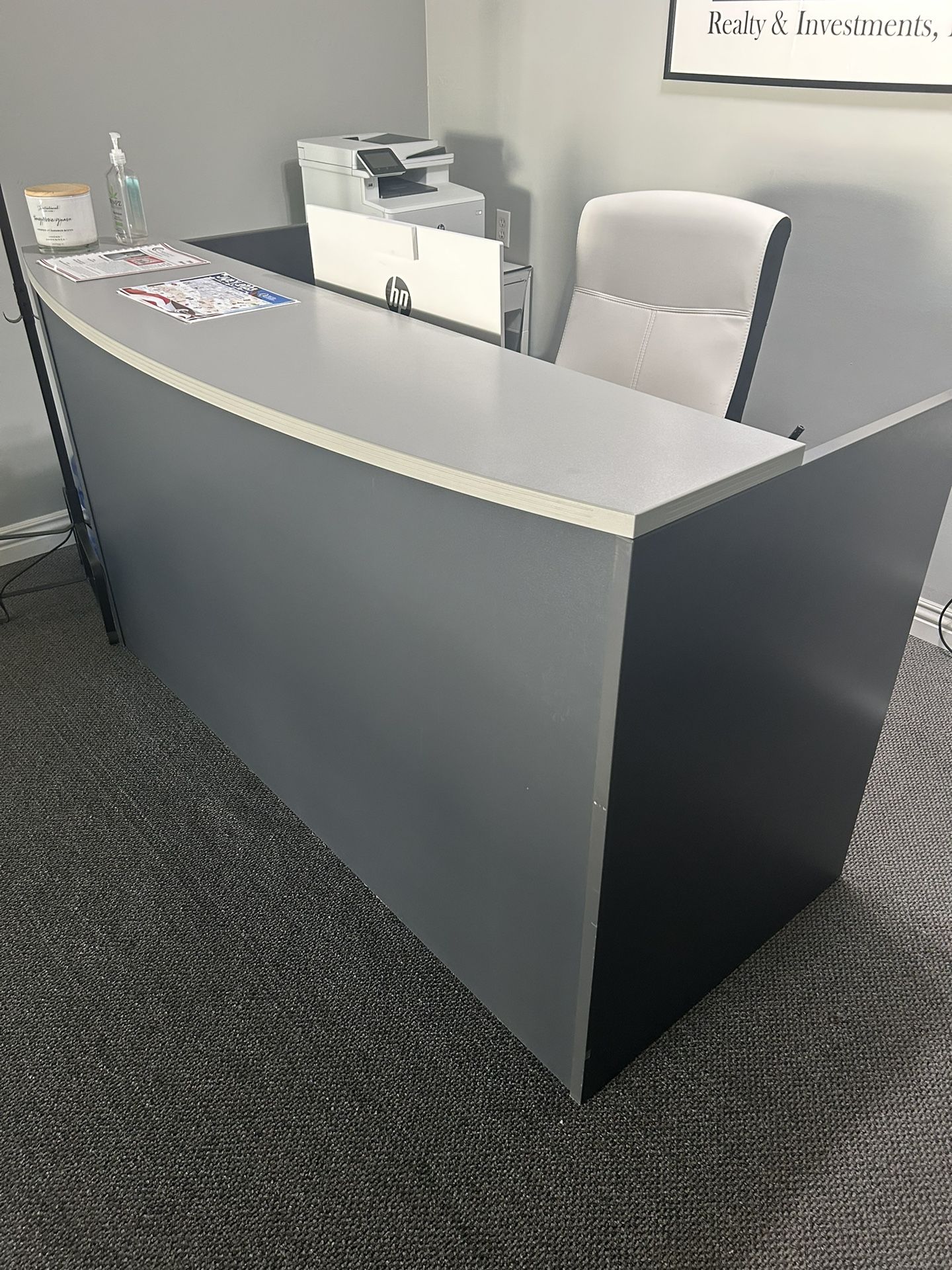Reception Desk for Sale in Whittier, CA OfferUp