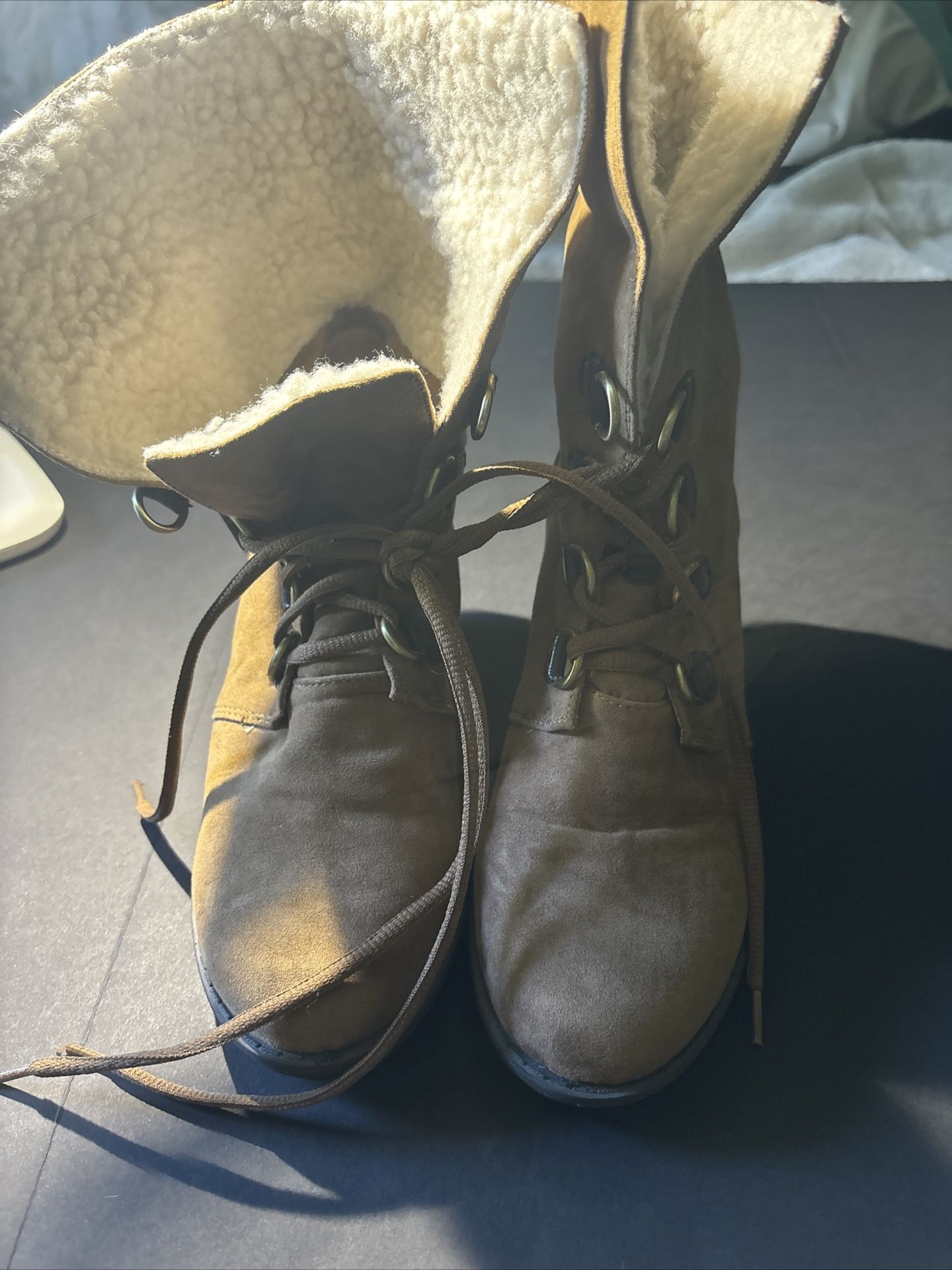 NWT Route 66 Ankle Winter Boots Womens Size 7 1/2 Med Width Wedge Brown Booties