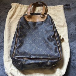 LV excursion handbag