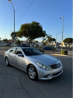 2012 Infiniti G37