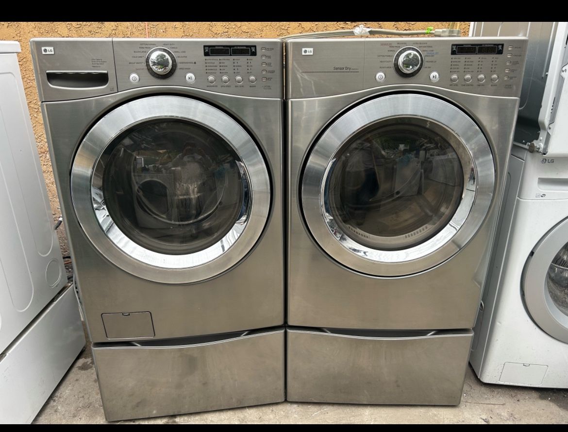 LG. WASHER AND GAS DRYER