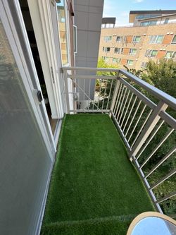 Selling Green artificial garden turf