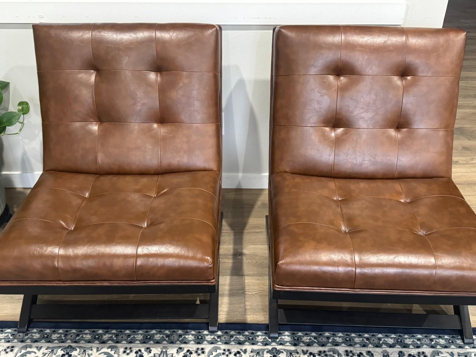 Accent Chairs