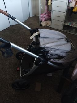 Baby stroller maxi cosi