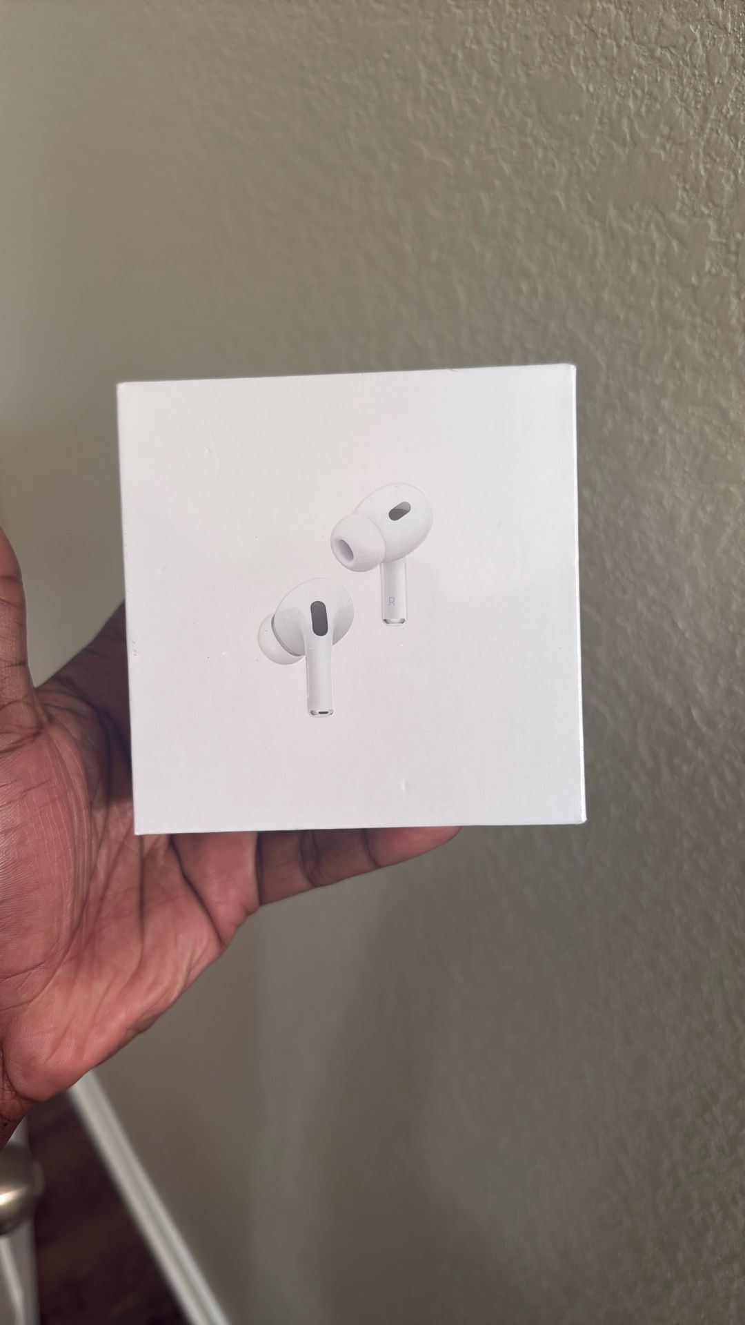 1.1 Earbuds
