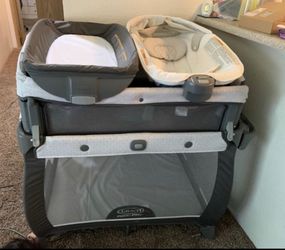 Baby crib new never used
