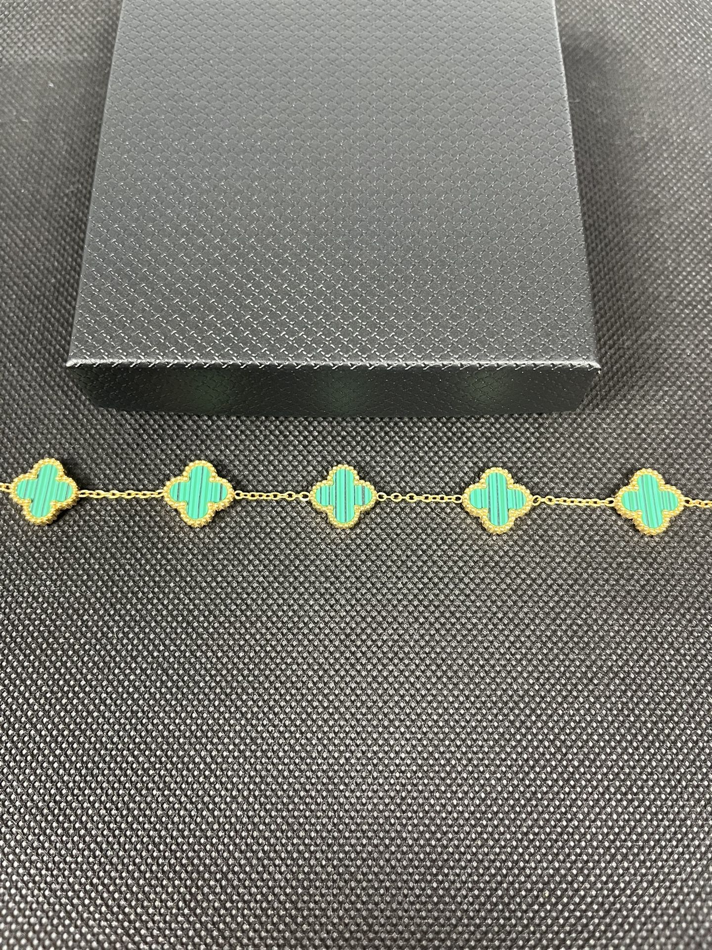 Green & Gold Vancleef Bracelet