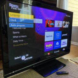 Panasonic 50” Tv with Roku 
