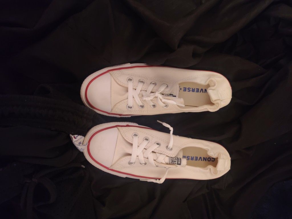 Converse Size 9 And 1/2
