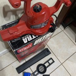 Leaf Blower / Mulcher Combo Machine. Plz See All Pictures For Details 