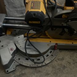 Máquinas seminuevas 550 por ella