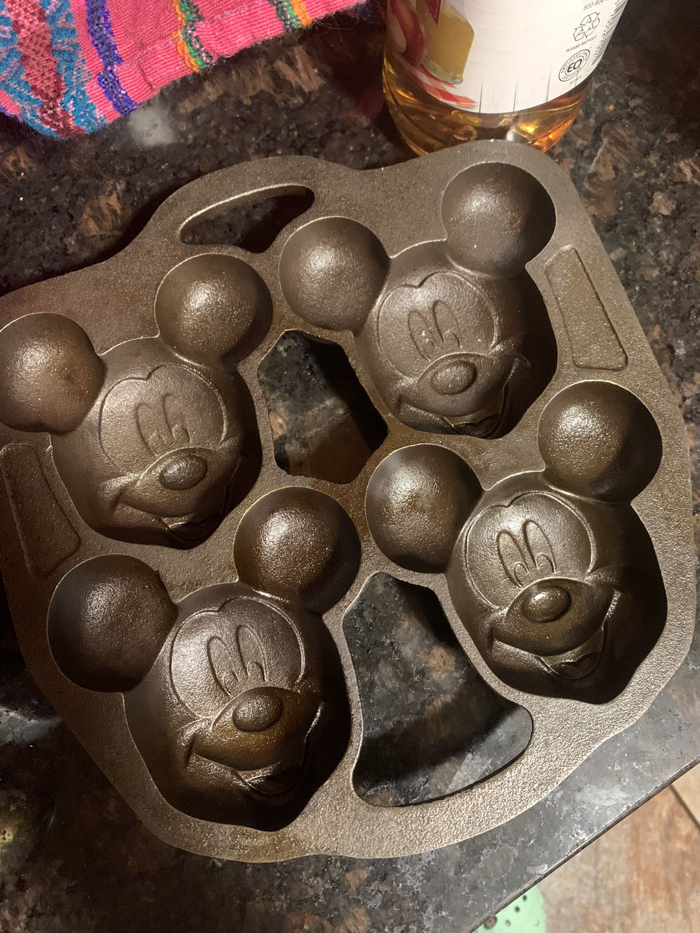 Rare Vintage Lodge Mickey Mouse Gem Pan