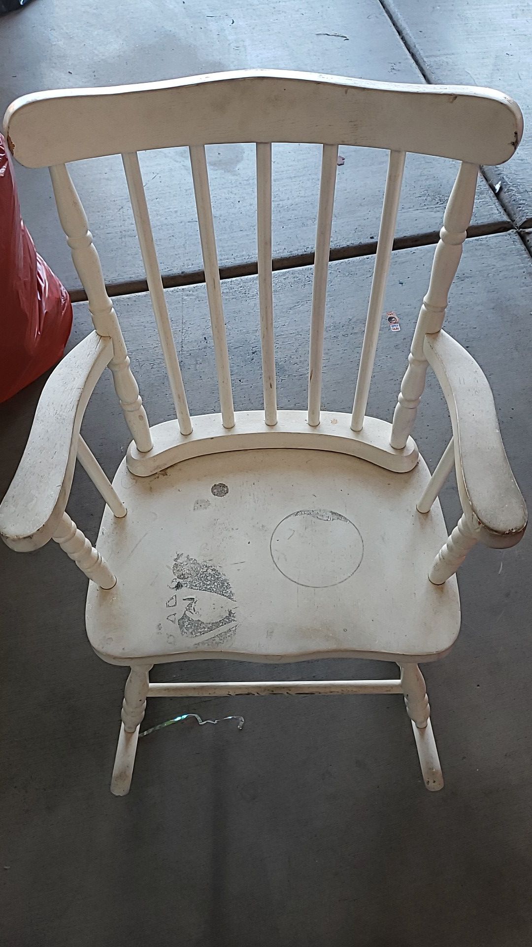 Kid rocking chair