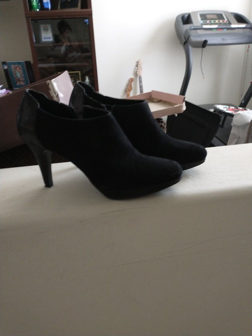 Black Booties