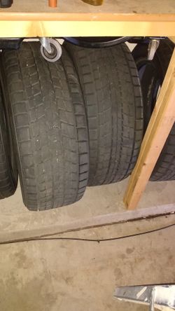 275/50r21