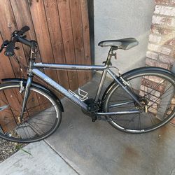 Schwinn Tourist Bike