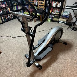 Lifecore LZ-1000Z Elliptical 