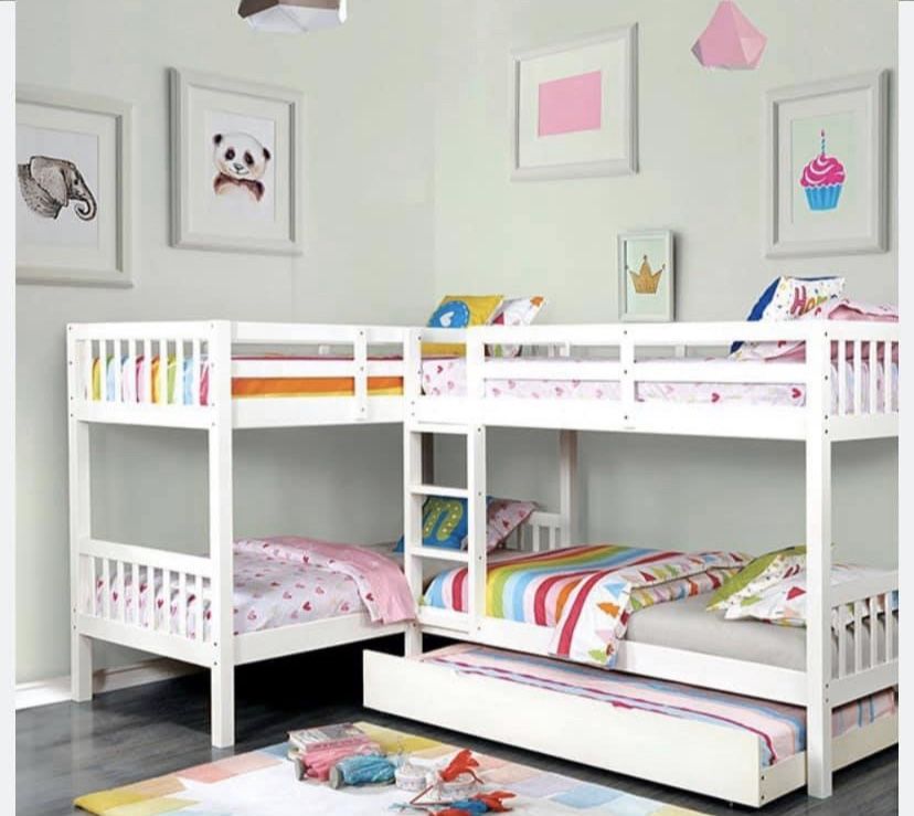 Quadruple bunk bed