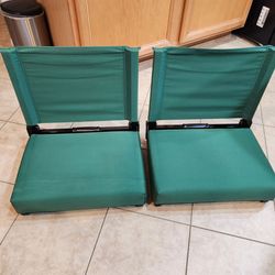 Folding Padded Stadium Seats w/ Carrying Handles