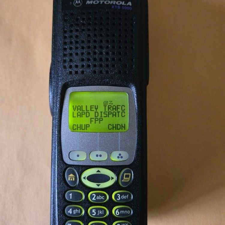Motorola XTS 5000 Police Radio loaded w/ LAPD LASD LAFD LBPD *FPP