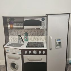Kitchen Play Set
