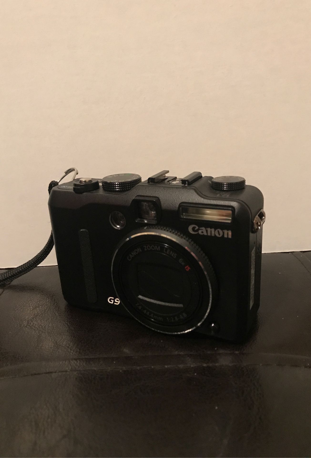 Canon G9 digital camera