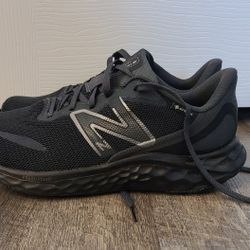 Womens Adidas Sneakers 