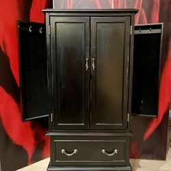 Jewelry Chest Armorie Case