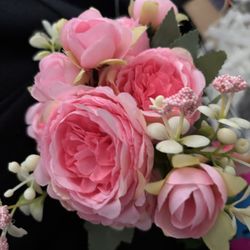 Bouquets of peonies, Box full