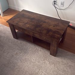 Rising Coffee Table 