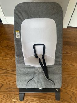 Baby bouncer