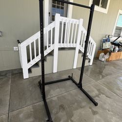 Half Rack with Pull Up Bar- Squat Rack- Bench Press 