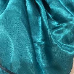 5 Green Satin Drapes. Great For Weddings/parties