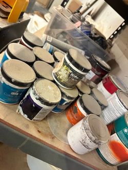 Art Studio Closing Free paints.