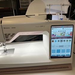 Viking Sewing & Embroidery Machine 
