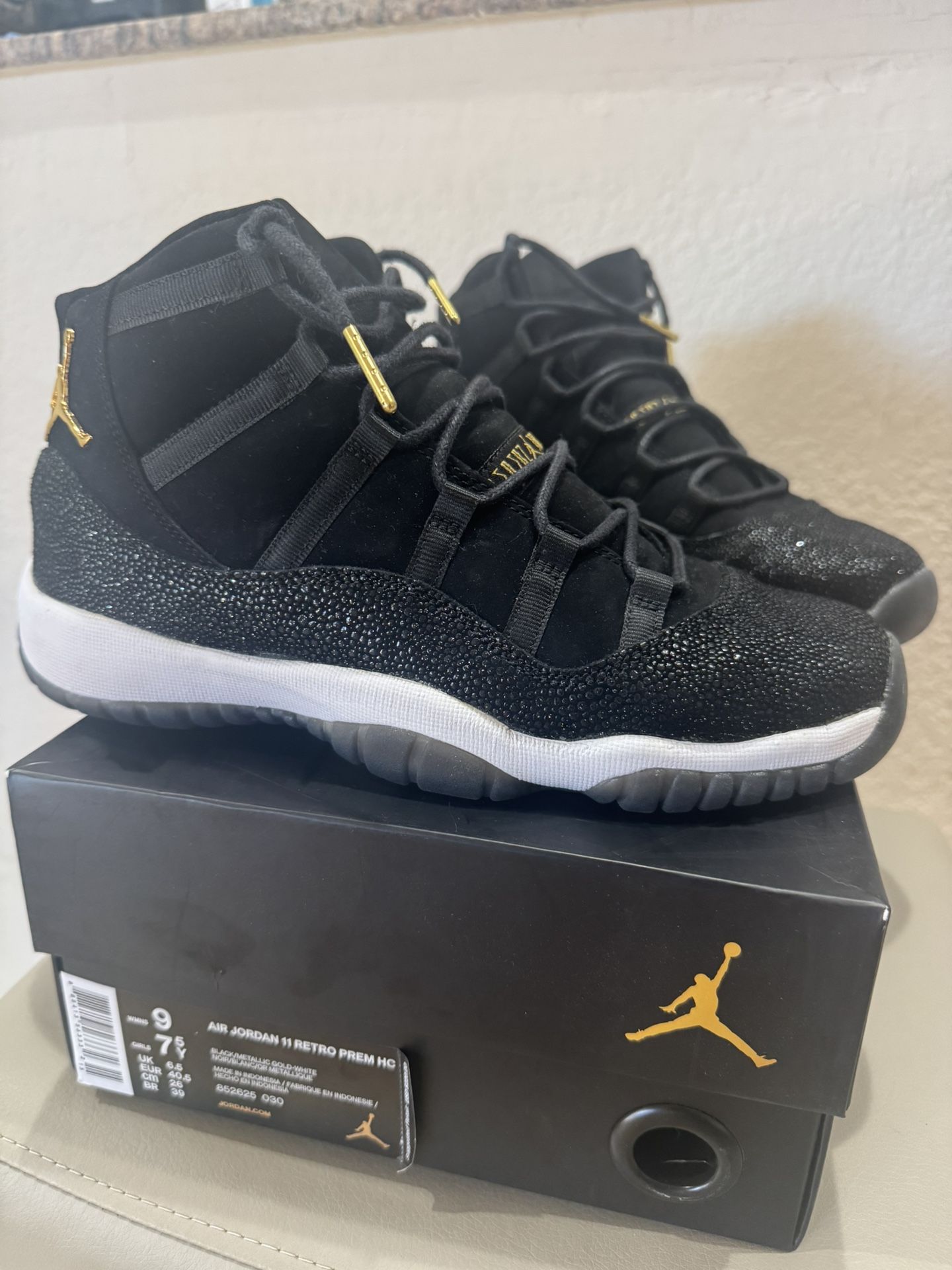Women’s Jordan 11 Retro