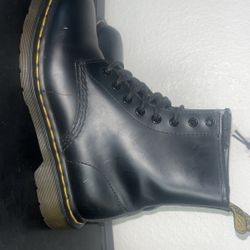 Doc Martin Boots 