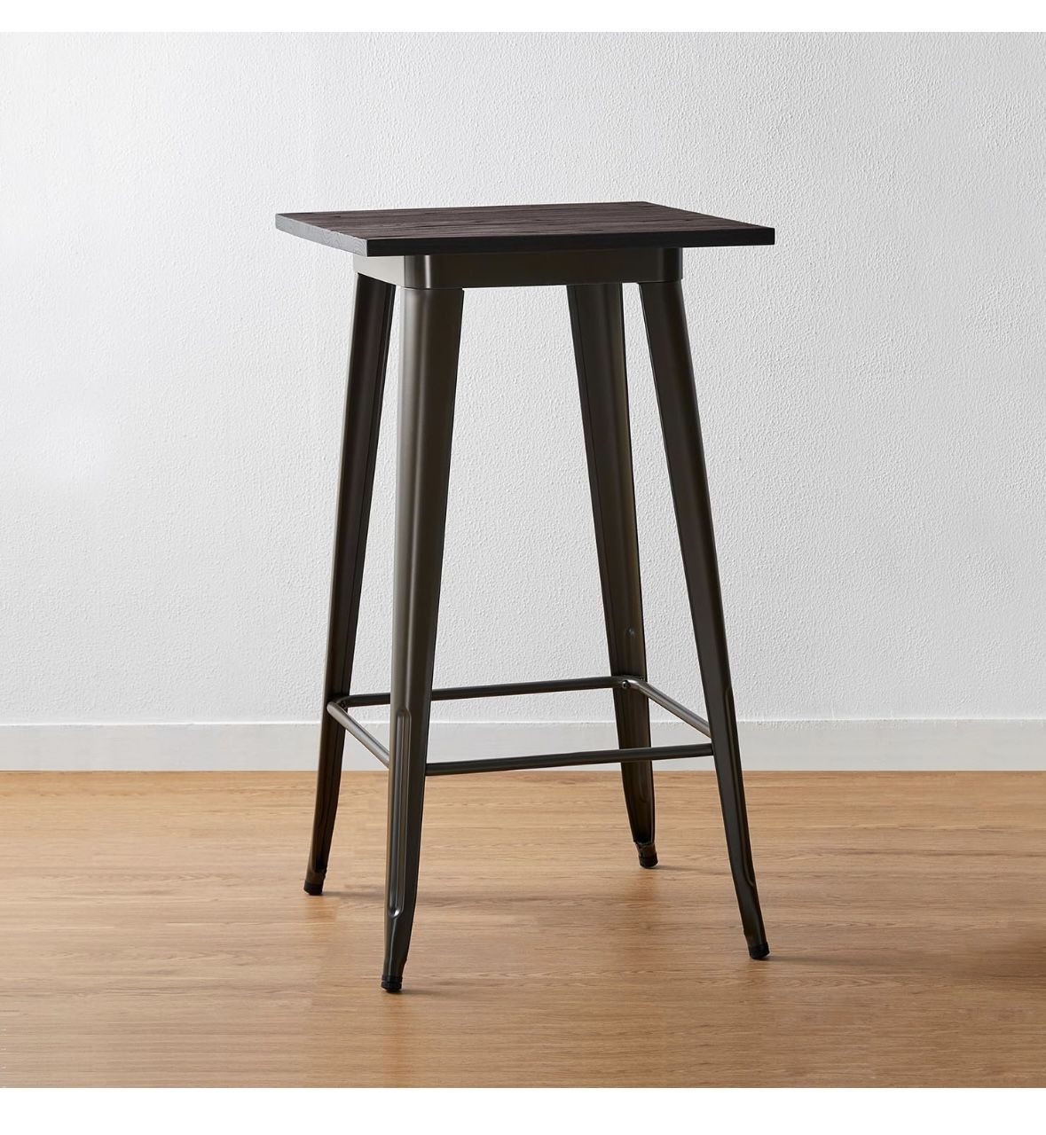 Bar Table
